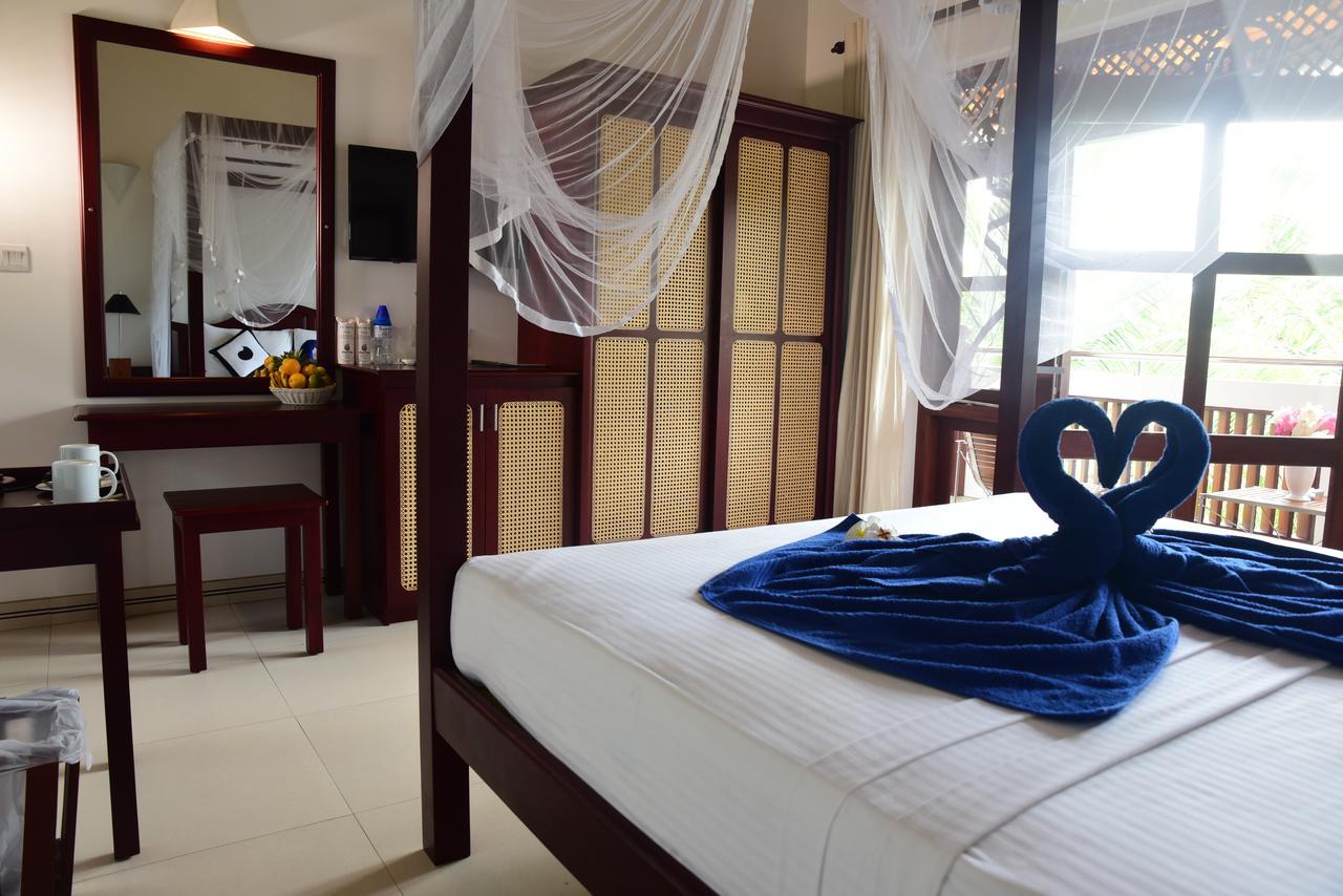Amal Beach Hotel Bentota Eksteriør billede