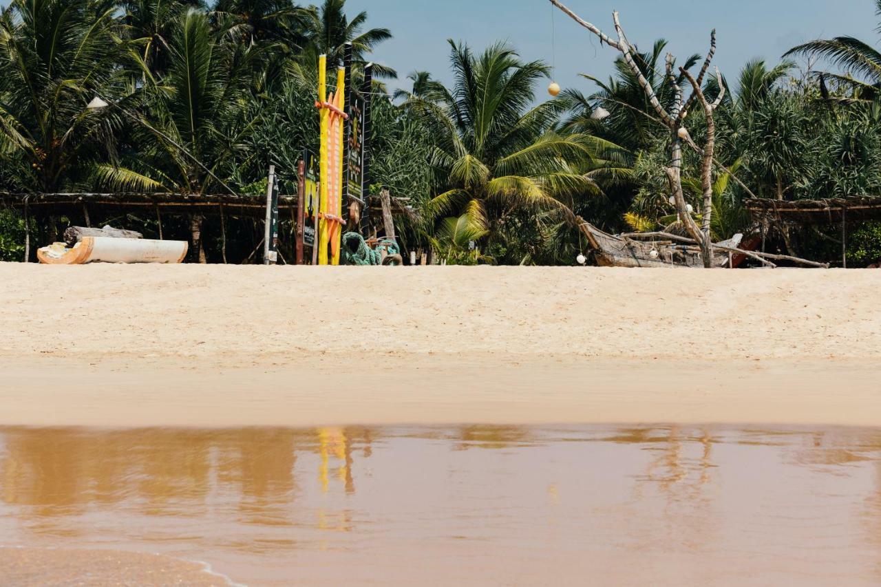 Amal Beach Hotel Bentota Eksteriør billede