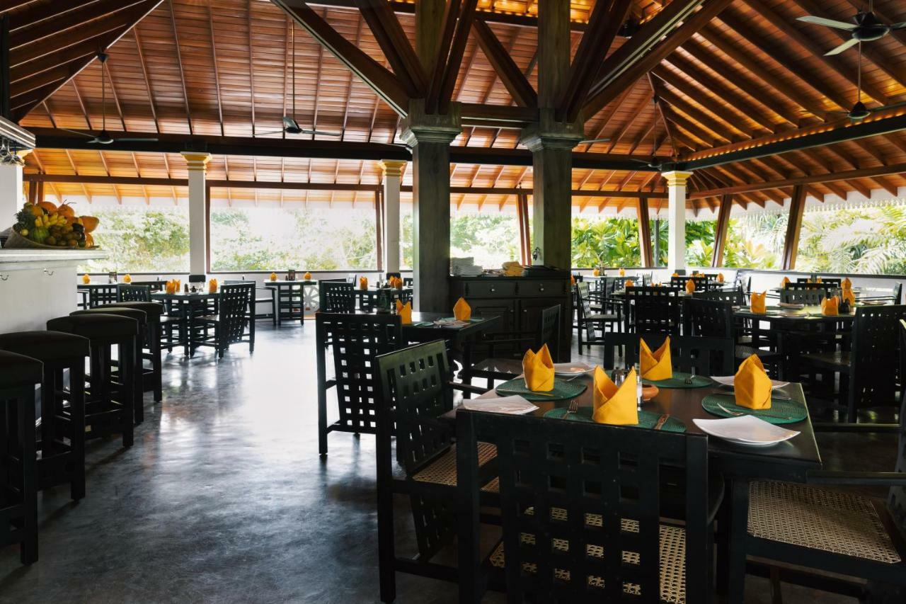 Amal Beach Hotel Bentota Eksteriør billede